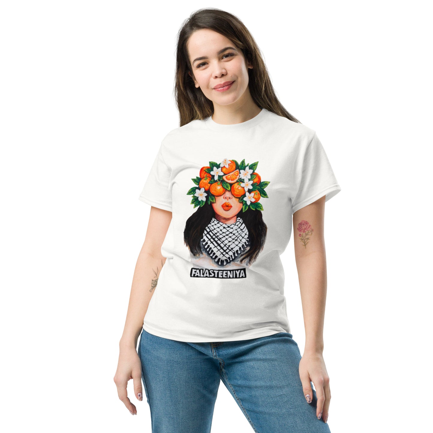 Woman classic tee with Falasteeniya print